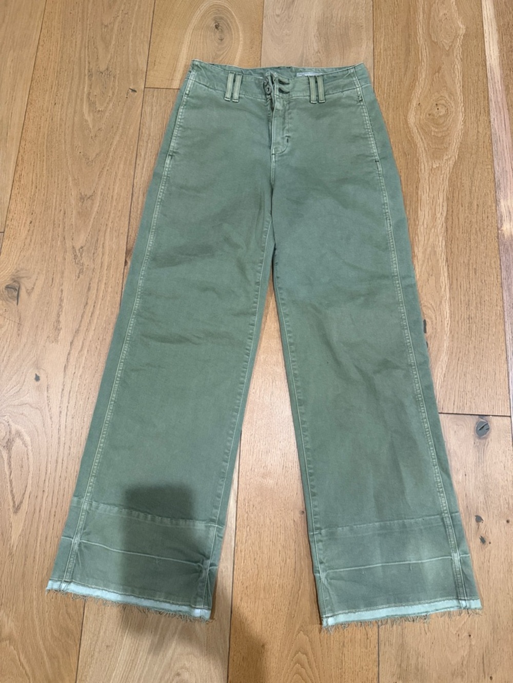 AG Natasha Mid rise crop olive pant